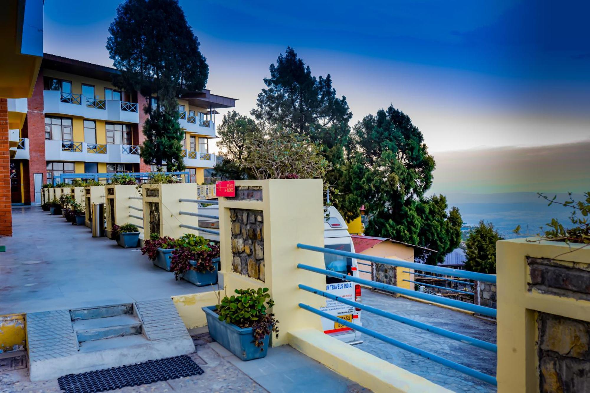 Green N Breeze Resorts Mussoorie Bagian luar foto