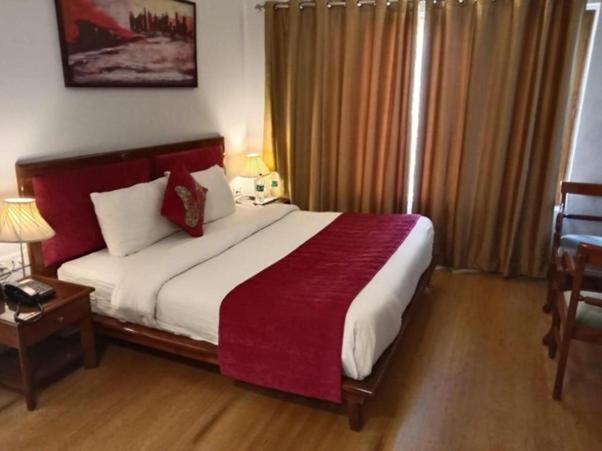 Green N Breeze Resorts Mussoorie Bagian luar foto